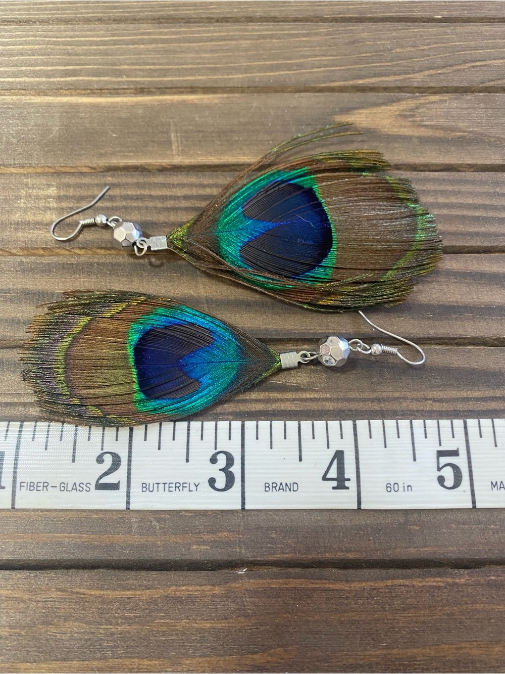 Boho Peacock Feather Drop Dangle Earrings Iridescent Blue & Green Accent - Picture 4 of 11
